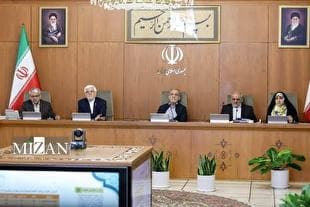 قدردانی پزشکیان از تلاش‌های وزیر و وزارت امور خارجه در زمینه مذاکرات