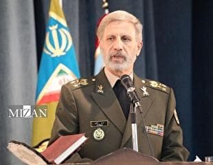 امیر سرلشکر حاتمی: ملت ایران با انسجام، اقتدار و مقاومت توطئه دشمن را خنثی کرد