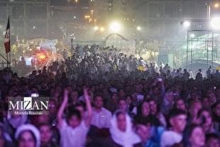 تمرین شادی جمعی در کنار وحدت اقوام با «ایران عزیز» 
