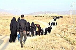 آیین پیاده‌روی جاماندگان اربعین در مشهد اردهال برگزار شد