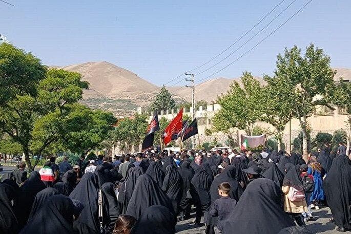 عکس | مراسم پیاده‌روی جاماندگان اربعین در کردستان