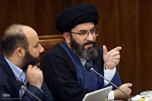 نتیجه اتحاد مسلمین، حرکت در امتداد پرتو مکتب نبوی است