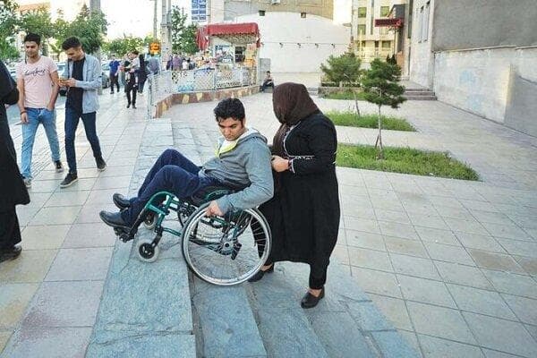 مطالبات انجمن آسیب‌های نخاعی همدان از مسئولان برای مناسب‌سازی معابر