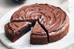 آموزش شیرینی پزی / طرز تهیه کیک موز و نوتلا
