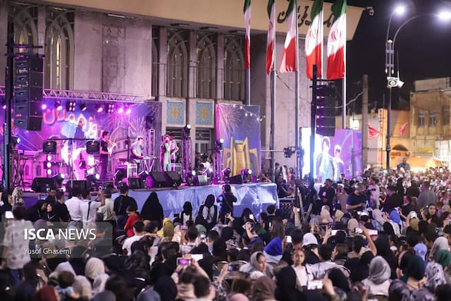 جشن بزرگ روز همدان با حضور بیش از ۱۲ هزار نفر برگزار شد