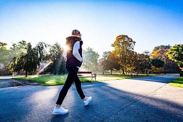 بهترین میزان پیاده‌روی در طول روز؛ ‌۱۰ هزار قدم