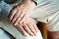 تشخیص زودهنگام پارکینسون، کلید کنترل لرزش و کندی حرکت