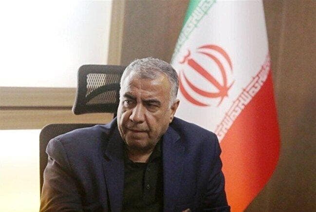 کشوری فرد: باشگاه‌ها سقف بودجه را صد در صد دور زده‌اند! / عدم ثبت قرارداد بازیکنان پرسپولیس از طرف باشگاه بود+فیلم