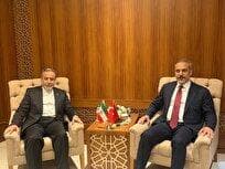 وزیر خارجه ترکیه: با عراقچی درباره مذاکرات هسته‌ای گفت‌وگو کردیم