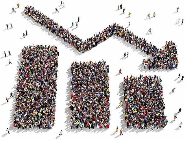 سایه معیشت بر آینده جمعیت ایران؛ پنجره جمعیتی تا ۱۴۰۷ بسته می‌شود