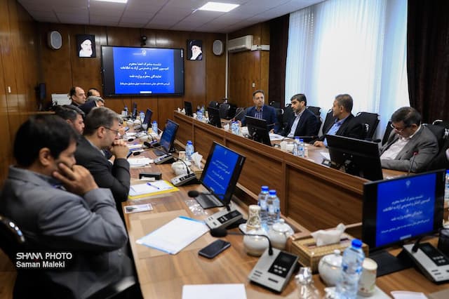 برگزاری نشست کمیسیون دسترسی آزاد به اطلاعات در وزارت نفت