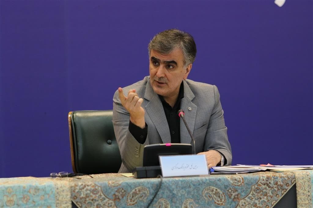 منابع ارزی حاصل از صادرات نفت کاهش نداشته است