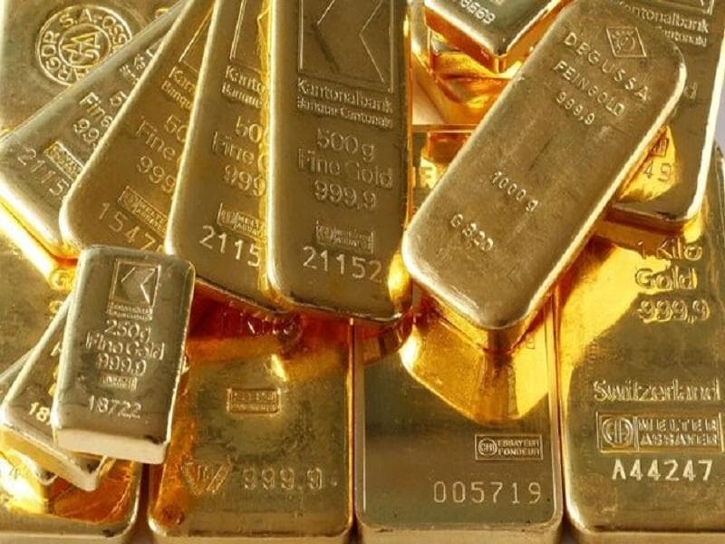 طلا از افزایش قیمت عقب نشینی کرد