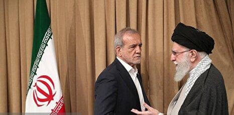 دیدار رئیس جمهور و هیئت وزیران با رهبر معظم انقلاب