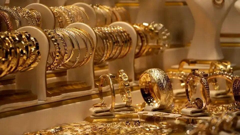 ببینید | راهکار عجیب یک هموطن برای نگه‌داری از طلا در منزلش!