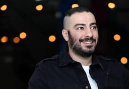 عکس | چهره نوید محمدزاده در ۲۱سالگی در اولین فیلمش در سال ۱۳۸۶