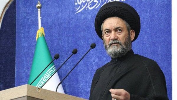 کنایه امام جمعه اردبیل به نتانیاهو/ هر بار که برای ایرانیان کلیپ درست می‌کند ایرانی‌ها به او می‌گویند گرگ در لباس میش