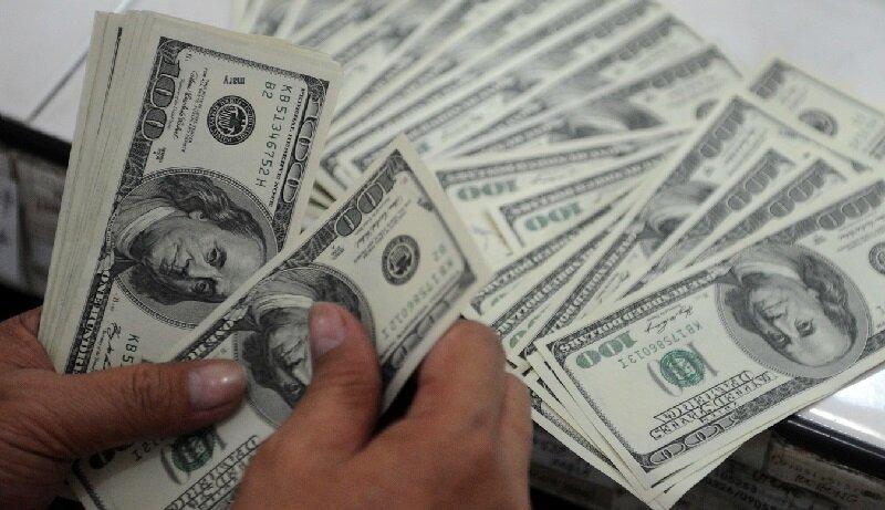 قیمت جدید دلار، یورو و سایر ارزها امروز ۲۵ مردادماه ۱۴۰۴/ دلار از مرز روانی عبور کرد