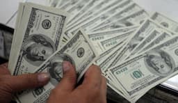قیمت جدید دلار، یورو و سایر ارزها امروز ۲۵ مردادماه ۱۴۰۴/ دلار از مرز روانی عبور کرد
