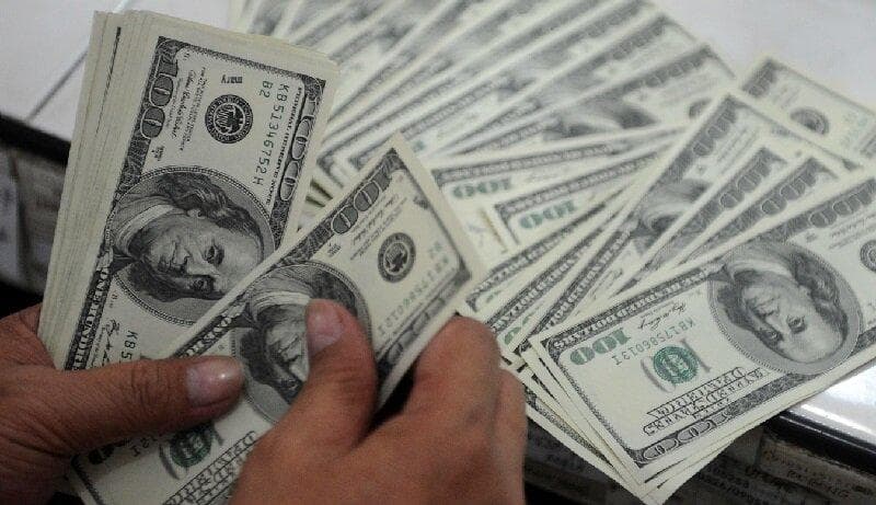 قیمت جدید دلار، یورو و سایر ارزها امروز ۲۵ مردادماه ۱۴۰۴/ دلار از مرز روانی عبور کرد