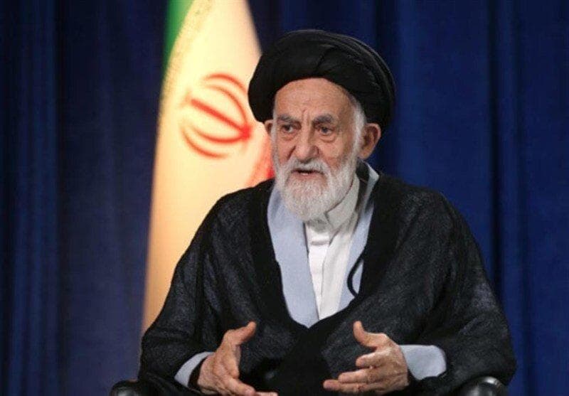 حمایت آیت الله بروجردی از شهید نواب چگونه بود؟