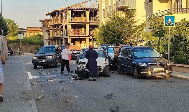 ببینید | اقدام جنون‌آمیز زن جوان؛ انتقام از شوهر با خسارت شدید به خودروهای مردم!