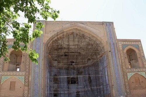 مرمت ایوان جنوبی مسجد جامع عتیق با اعتبار۲۰میلیارد ریال