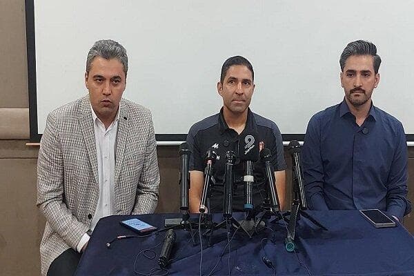 هاشمیان: دو بازیکن خواستند جدا شوند و مخالفتی نکردم!