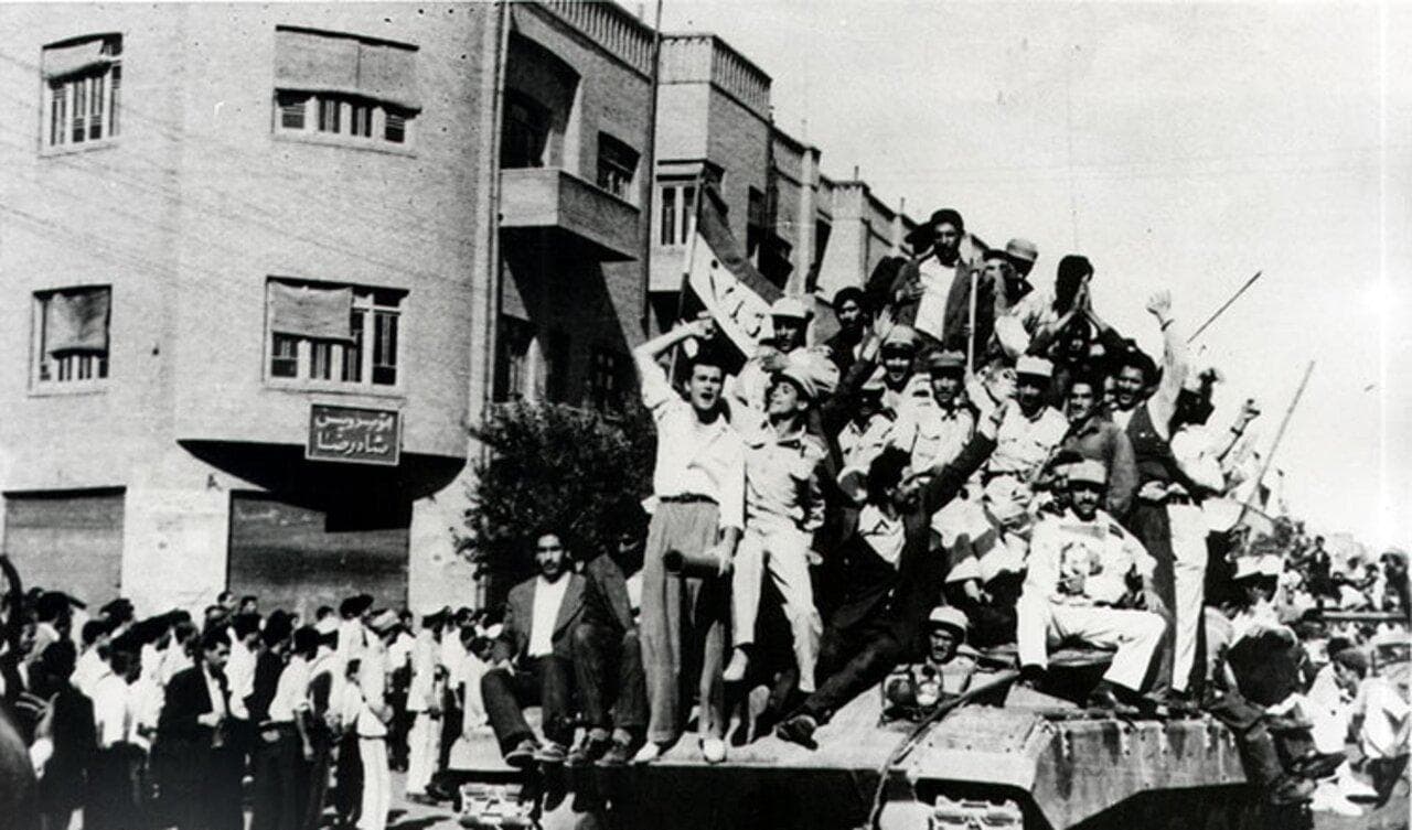 سرنوشت مبهم مجسمه ۲۸ مرداد در تهران! +عکس‌های دیدنی