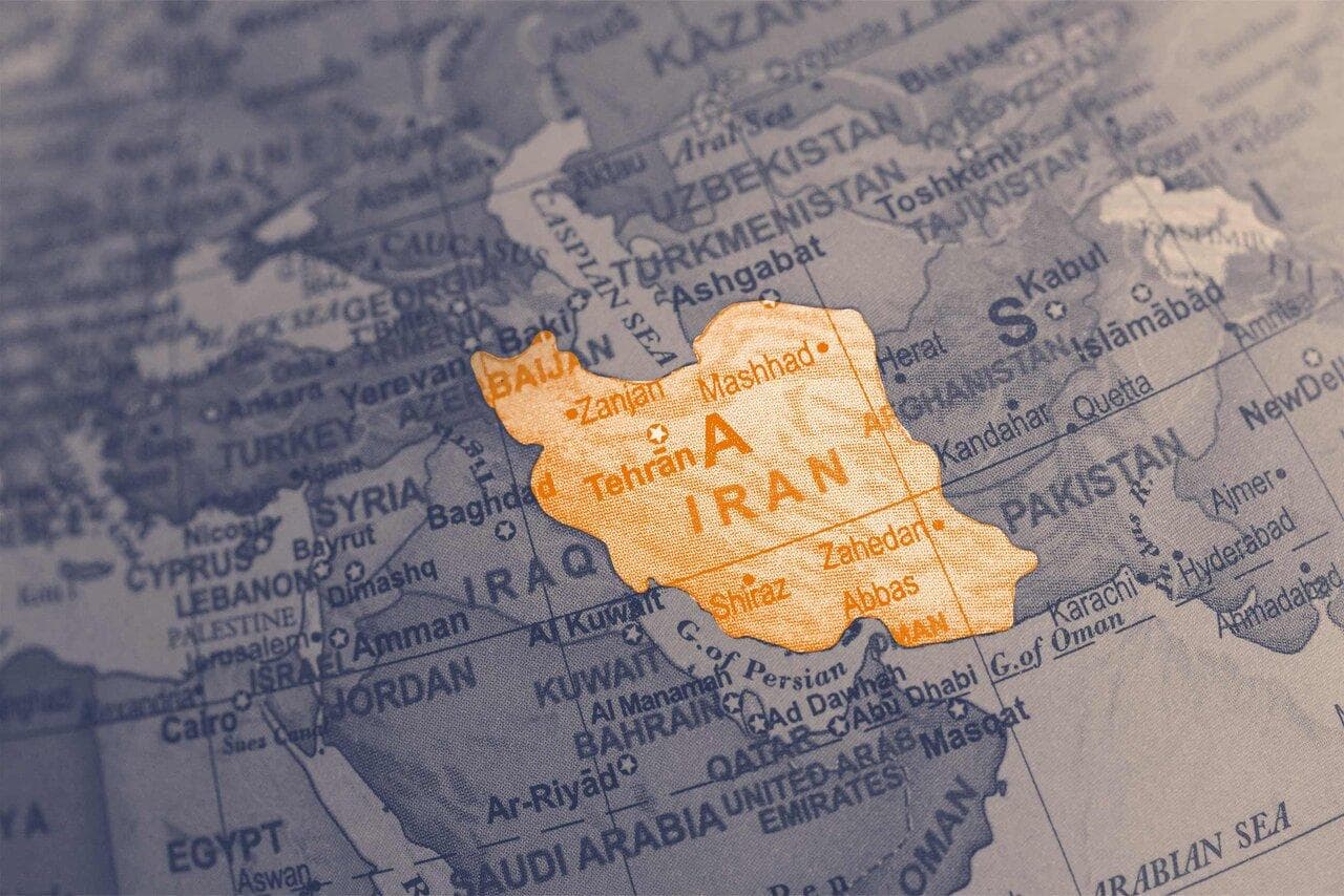 ببینید | اجرای سرود ای ایران، توسط ارکستر سمفونیک تهران به رهبری نصیر حیدریان
