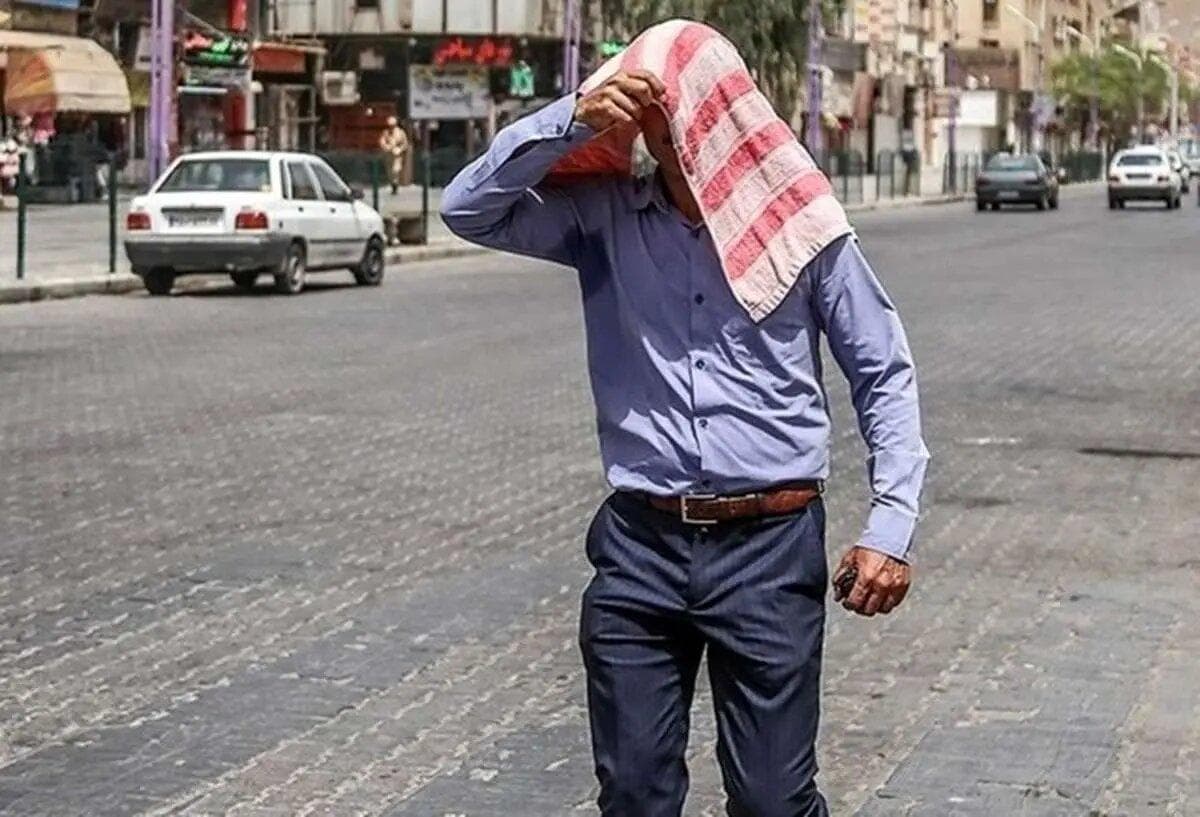 سکته گرمایی چیست و علائم آن کدامند؟/ وضعیتی که در آن عملکرد قلب و مغز مختل می‌شود
