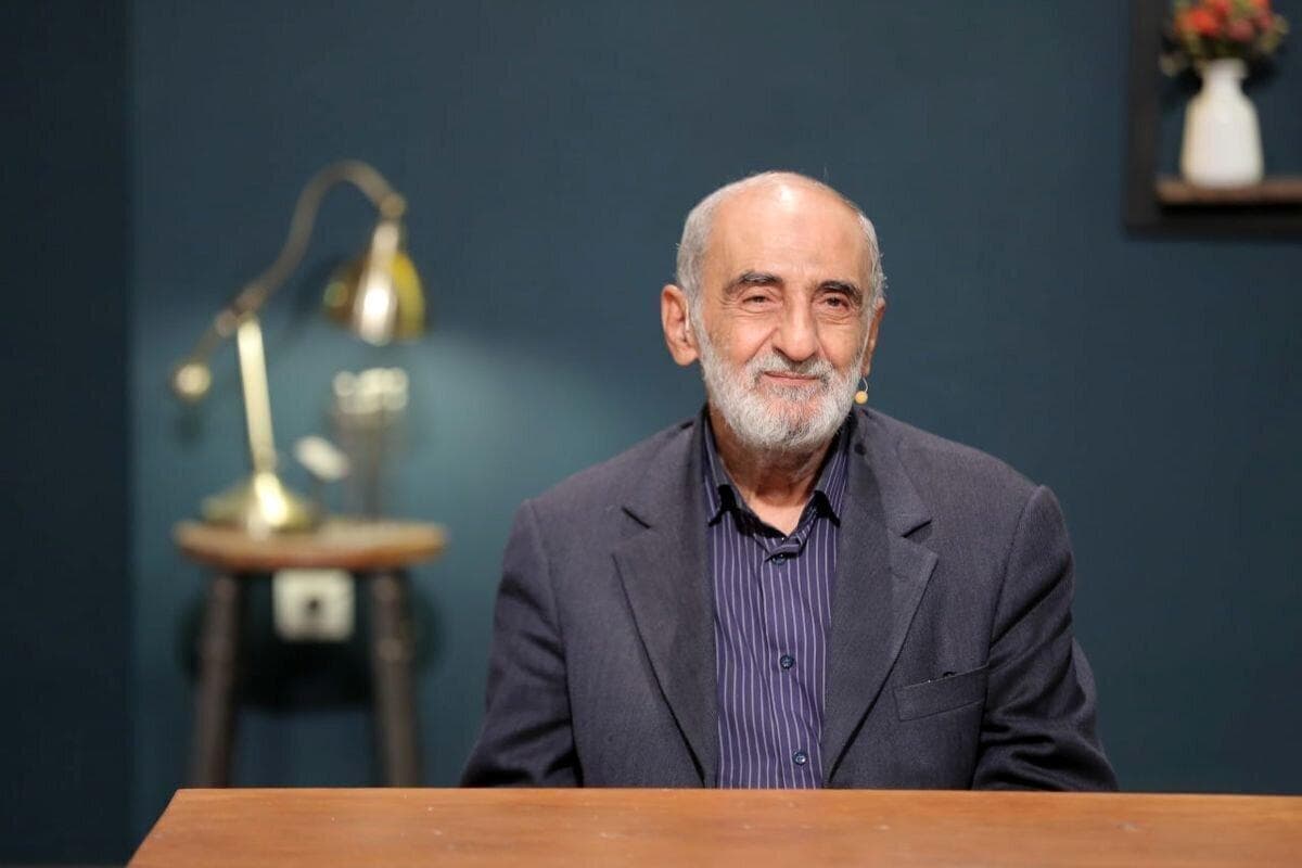 حسین شریعتمداری دوباره تز معروفش را تکرار کرد/ ما را تحریم کنند عبور از تنگه هرمز را محدود کنیم/ نفت به ۲۰۰ دلار می رسد و دشمن ضربه اقتصادی می خورد