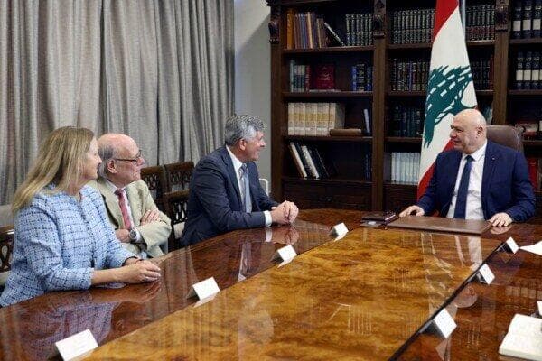 عون از این طرح خطرناک بی‌اطلاع است/لبنان منتظر پیام اسرائیل است