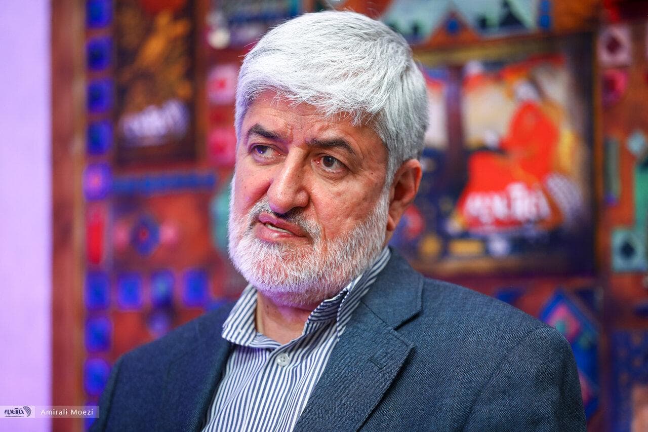 واکنش علی مطهری به انتشار مصاحبه‌ اش درباره ساخت بمب اتم توسط ترامپ؛ دستش خیلی خالی است!