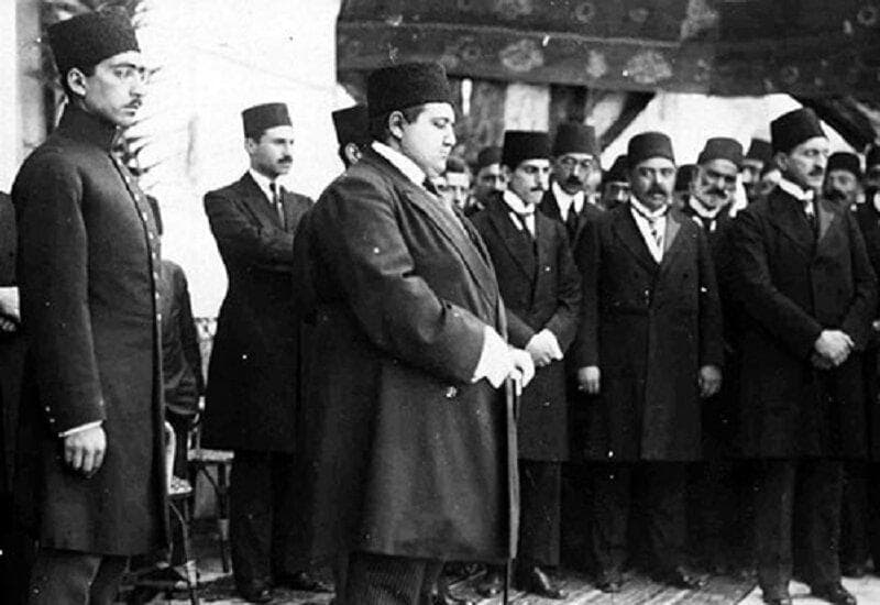 احمدشاه اصلا جواهر نمی‌خرید/ اطرافیان او را خسیس می‌دانستند