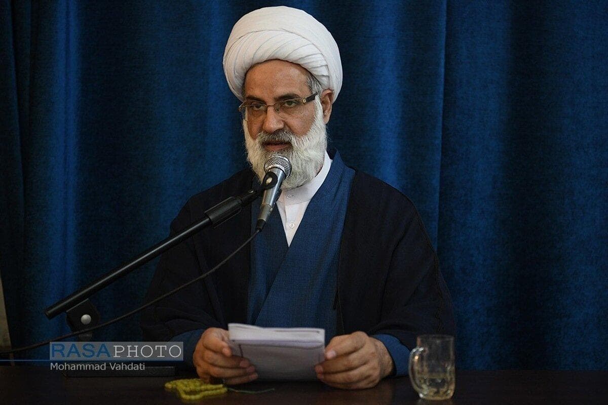 دفاع رئیس مجمع عمومی جامعه مدرسین حوزه علمیه قم از ادامه غنی سازی اورانیوم؛ به تجربه ۲۰۰ ساله مذاکرات ایران دقت کنید!