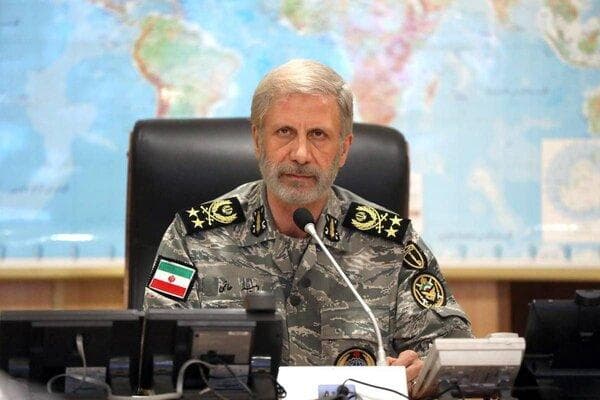 سرلشکر حاتمی: شعار صادقانه "ارتش فدای ملت" در جنگ تحمیلی عینیت یافت
