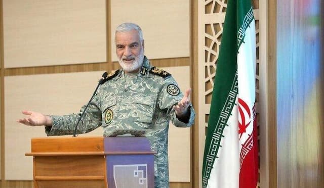 معاون ارتش: کسی که سلطه آمریکا را برای ایران بپسندد، میهن‌دوست نیست