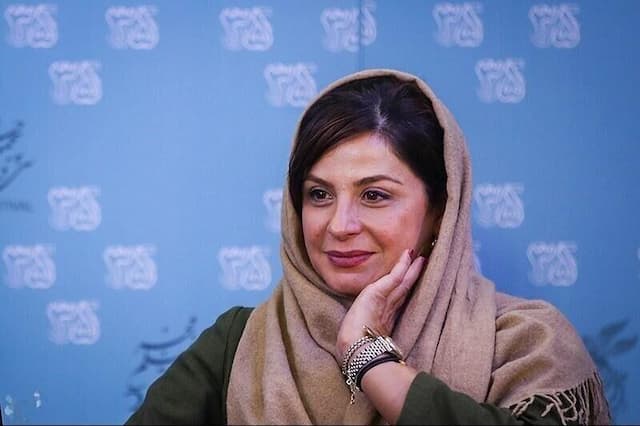 ببینید | شوخی بامزه جناب خان با سیما تیرانداز؛ درِ کیفت بازه و ...