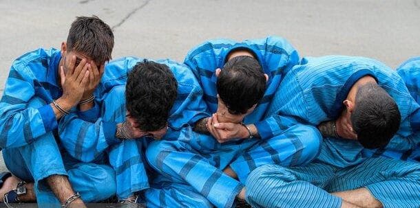 دستگیری ۴ سارق منزل در تعقیب و گریز پلیس در شهرک قدس