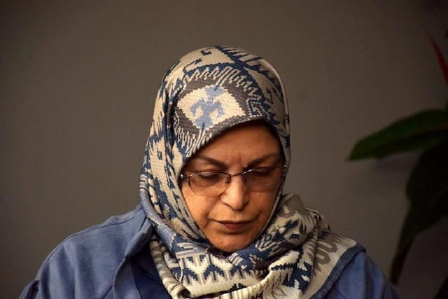 دفاع آذر منصوری از برجام در پاسخ به تندروها؛ شاید ایده‌آل نبود، اما تنها راه ممکن بود/ راهکار شما چیست؟