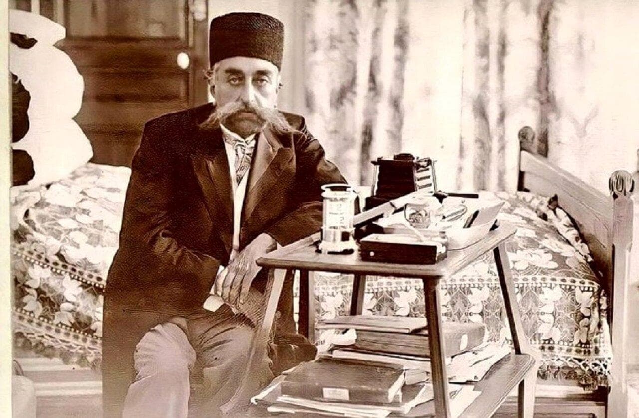 خاطرات مظفرالدین‌شاه قاجار: آقا سیدحسین در مسیر هلند به آلمان روضه خیلی خوبی خواند