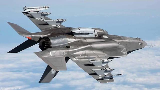 ببینید | لحظه‌ای نادر؛ فالکون ۹ و F-35C در یک قاب