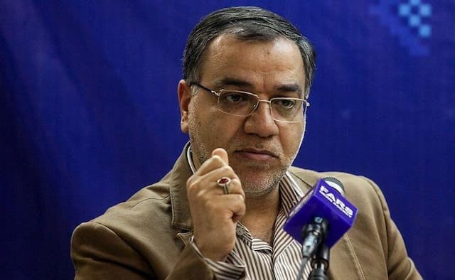 روایت فضائلی از دو گروه مخاطب سخنان رهبری که به انسجام ملی آسیب می زنند؛ با عامدانه مزدور هستند یا از سر غفلت بیانیه می دهند!