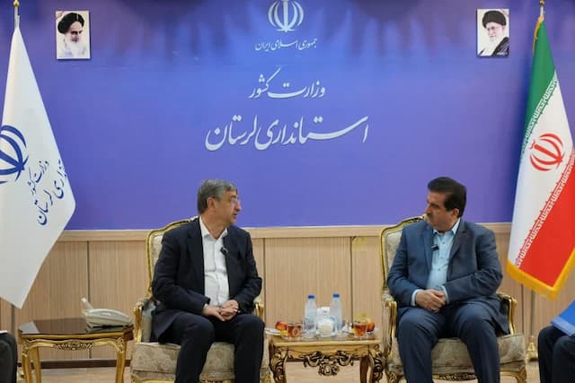 بانک رفاه حامی پروژه های عمرانی و درمانی لرستان