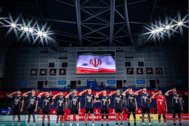 پیام رهبر انقلاب در پی قهرمانی مقتدرانه تیم ملی والیبال جوانان ایران در جهان