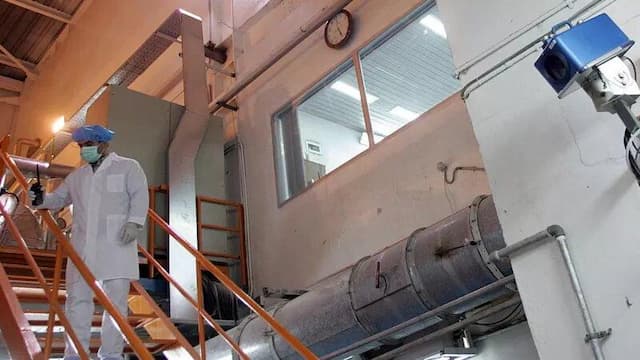 ببینید | جزئیات نظارت بازرسان آژانس از تأسیسات اتمی بوشهر