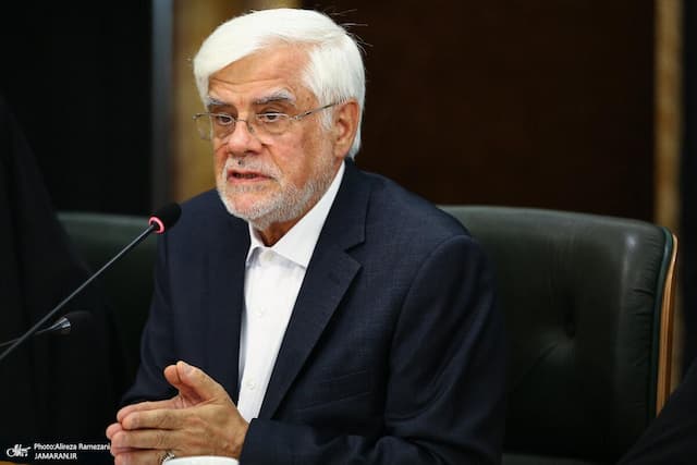 عارف: دعا می‌کنیم خداوند یک عقل جزئی به غربی‌ها بدهد