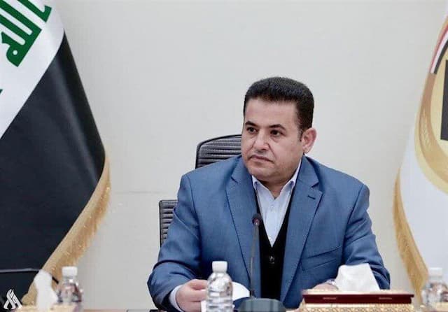 الأعرجی:درخواست تعویق رأی‌گیری بر سر قانون حشد را داده‌ام؛اجازه نمی‌دهیم چه دوست و چه غیر دوست درباره آن تصمیم بگیرد