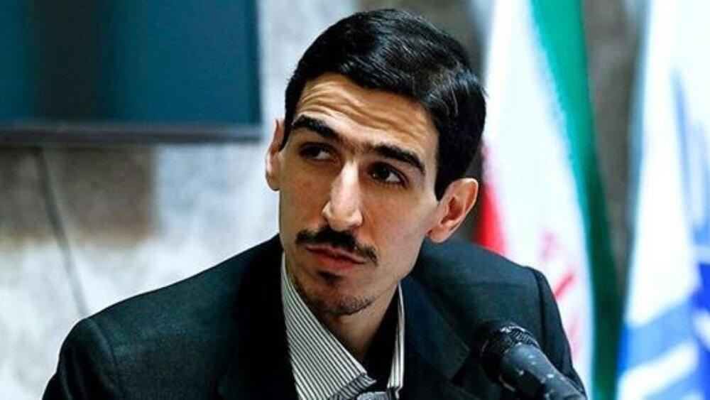 حمله نماینده نزدیک به زاکانی به دولت پزشکیان: برای جشن تولد فرزندتان درمنزل چندروز قبل برنامه‌ریزی می‌کنید؟برای کنسرت، 3 روز قبل به شهرداری نامه زدید؟